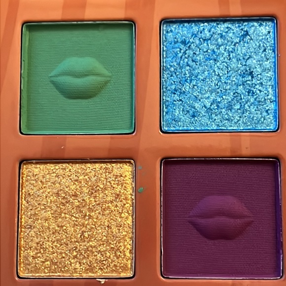 Spoiled Lips Cosmetics Tiki Man Palette - Picture 5 of 8